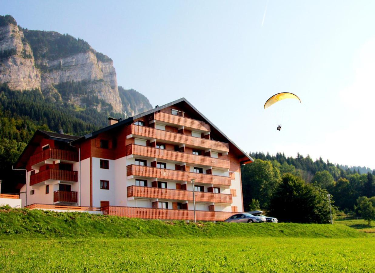 Appartement Confortable A Thollon-Les-Memises Avec Vue Exterior photo